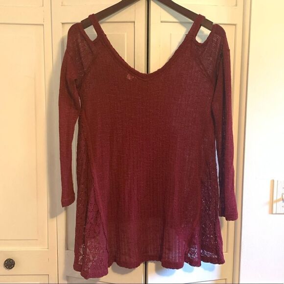 Xhilaration Red Cold Shoulder Sweater - Picture 9 of 10